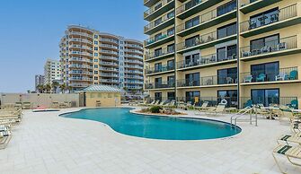 Oceanfront Penthouse Pool Hot Tub Beach Access