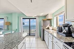 Oceanfront Penthouse Pool Hot Tub Beach Access