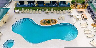 Oceanfront Penthouse Pool Hot Tub Beach Access