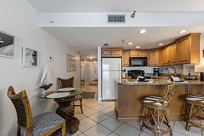 Ocean View Suite w Pool Hot Tub Beach Access