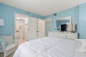 Oceanfront Apt at Sunglow Resort Seaside Suite