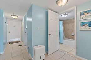 Oceanfront Apt at Sunglow Resort Seaside Suite