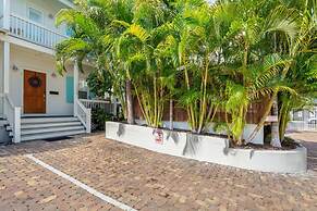 Southernmost View by Brightwild Pool H20 Views