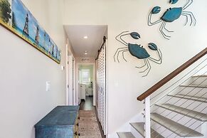 Southernmost View by Brightwild Pool H20 Views