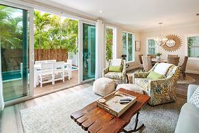 Southernmost View by Brightwild Pool H20 Views