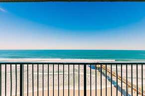 Ocean Front Condo w Amazing Views Pool Hot Tub