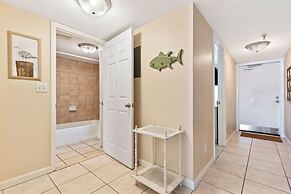 Ocean Front Condo w Amazing Views Pool Hot Tub