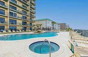 Updated Ocean Front Condo Aquamarine Suite 201