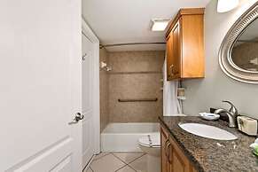 Tropical Palms Partial Ocean View Pool Hot Tub