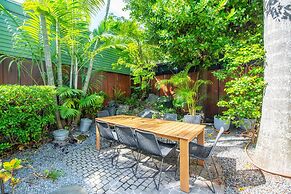 Contra House by Brightwild Luxury Home w Pool