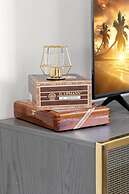 Casa Julieta Luxury Ybor-themed Studio