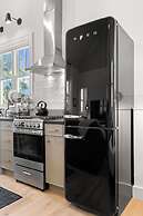 Romeo Julieta 2 Epic Studios Steps to 7th Ave