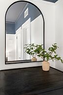 The Adaline 2 Beautiful Hyde Park 1BR Suite