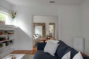 Soho Escape by Brightwild Gorgeous Apt in Soho