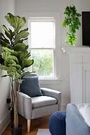 Soho Escape by Brightwild Gorgeous Apt in Soho