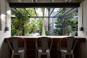 Soho Escape by Brightwild Gorgeous Apt in Soho