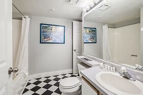 The Grenada Suite Pool View Private Balcony