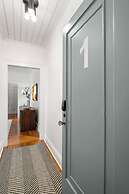 The Adaline 1 Luxury Hyde Park Apt Near Bayshore