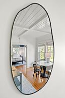 The Adaline 1 Luxury Hyde Park Apt Near Bayshore