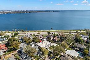 The Adaline 1 Luxury Hyde Park Apt Near Bayshore