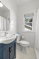 The Adaline 6 Gorgeous Hyde Park Apartment