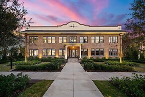 The Adaline 6 Gorgeous Hyde Park Apartment