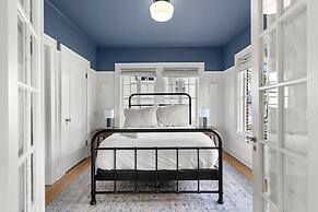 The Adaline 6 Gorgeous Hyde Park Apartment