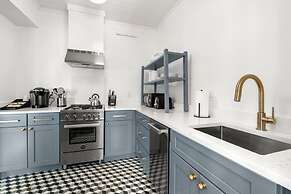 The Adaline 5 by Brightwild Classy Hyde Park Apt