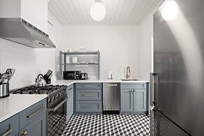 The Adaline 5 by Brightwild Classy Hyde Park Apt