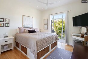 Hidden Oasis Gorgeous Home w Pvt Pool