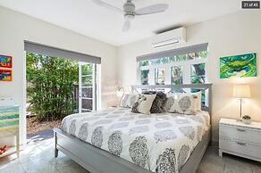 Hidden Oasis Gorgeous Home w Pvt Pool