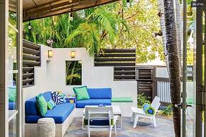 Hidden Oasis Gorgeous Home w Pvt Pool