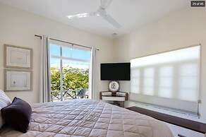 Hidden Oasis Gorgeous Home w Pvt Pool