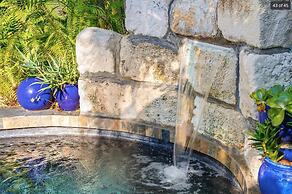 Hidden Oasis Gorgeous Home w Pvt Pool