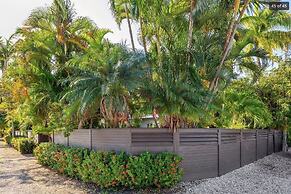 Hidden Oasis Gorgeous Home w Pvt Pool