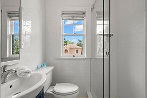 The Adaline - 9 Apartment Complex With Courtyard