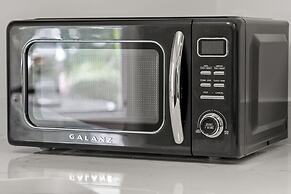 The Adaline - 9 Apartment Complex With Courtyard