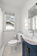 The Adaline - 9 Apartment Complex With Courtyard