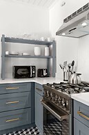 The Adaline - 9 Apartment Complex With Courtyard