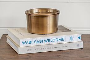 The Adaline - 9 Apartment Complex With Courtyard