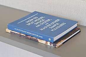 NEW The Adaline 4 Updated Hyde Park Apt