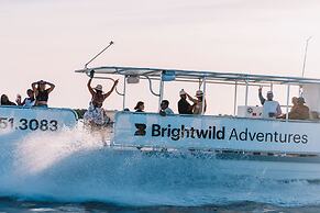 Island View 1BR Residence With Balcony