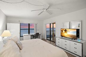 Reflections 504 Oceanfront Pool Beach View