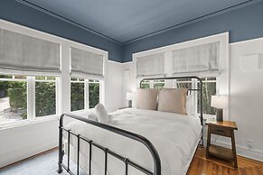 The Adaline 3 Hyde Park Apt Steps to Bayshore