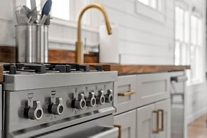 The Adaline 9 by Brightwild Hyde Park Penthouse