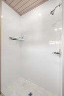 The Adaline 9 by Brightwild Hyde Park Penthouse