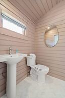 The Adaline 9 by Brightwild Hyde Park Penthouse