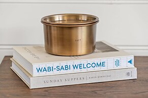 The Adaline 9 by Brightwild Hyde Park Penthouse