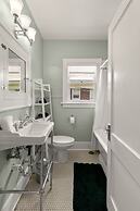 Soho Siesta Stunning Soho Apt w Private Balcony