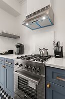 The Adaline 7 Luxury Hyde Park Apt